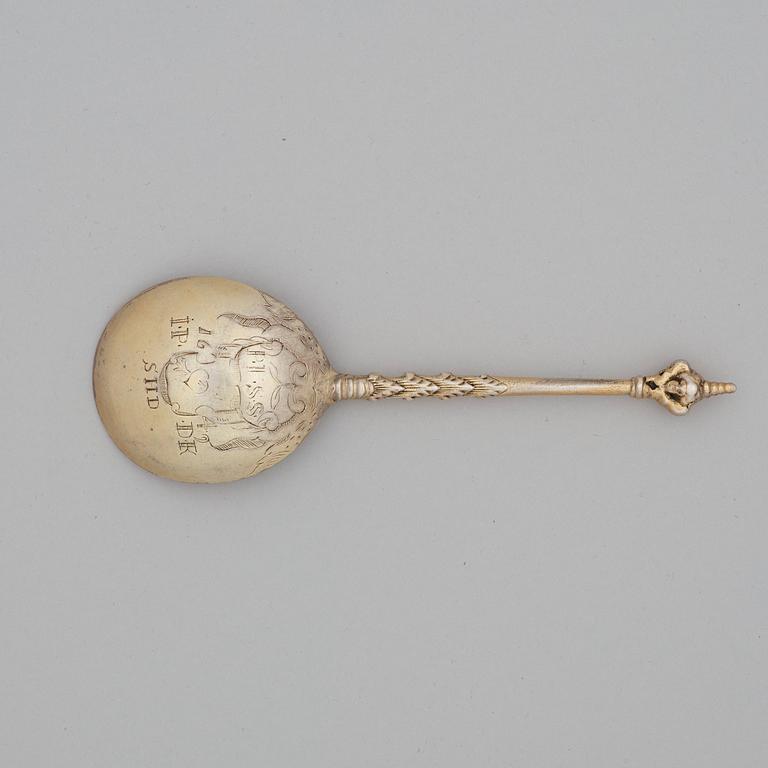 A 17th century silver-gilt spoon, unmarked, possibly Norway.