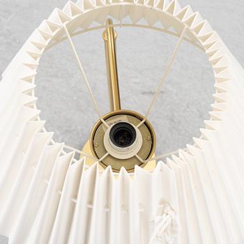 Josef Frank, a model G2568 floor lamp, Firma Svenskt Tenn.