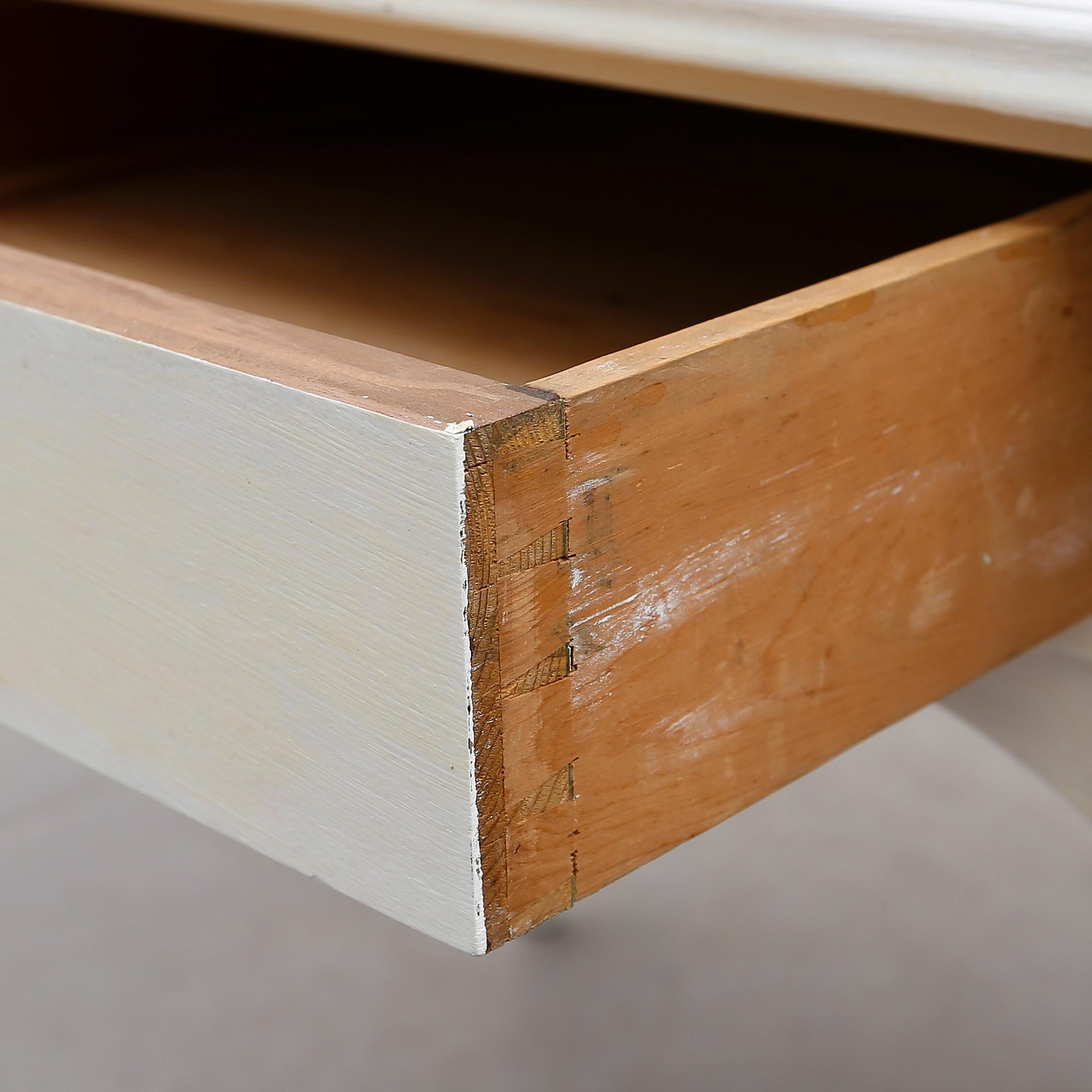 SKRIVBORD, omkring år 1900.