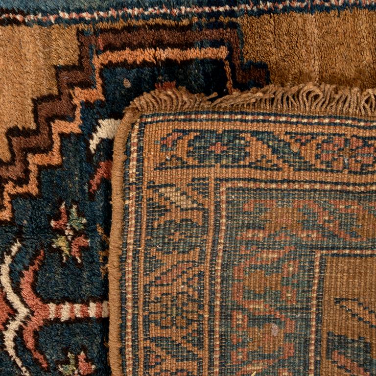 Carpet Sarab gallery semi-antique/antique approx. 317x95 cm.
