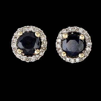 ÖRHÄNGEN, 1 par, 14K guld, safirer och diamanter tot ca 0.10 ct.