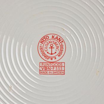 Karin Björquist, a 76-piece “Röd kant” bone china dinner service, Gustavsberg, post 1968.