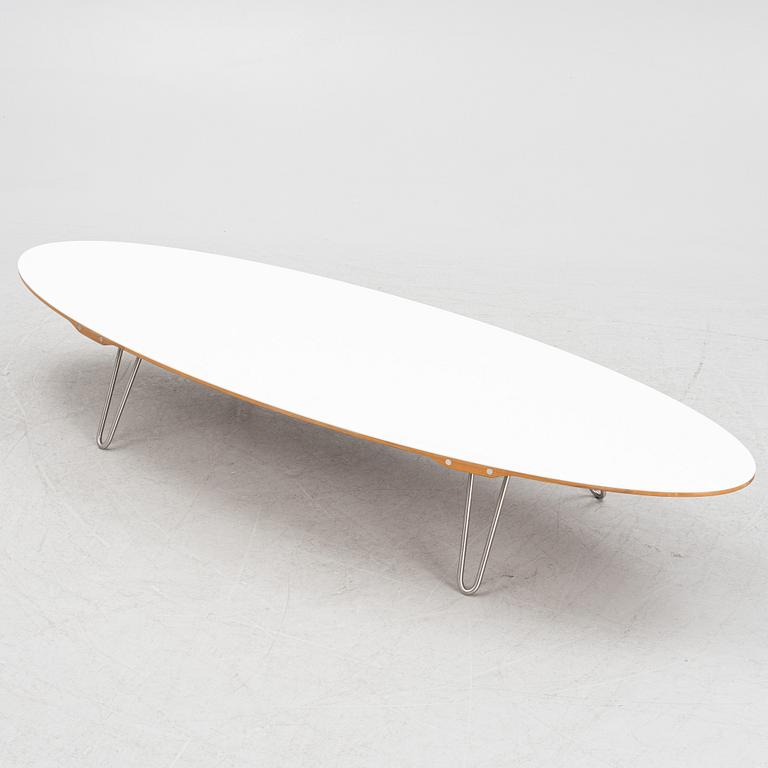 Aksel Kjersgaard, soffbord, modell 1881, Odder, Danmark.