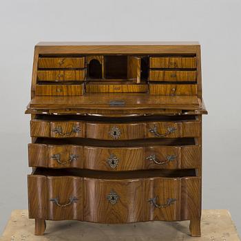 A late Baroque desk, mid 1700's.