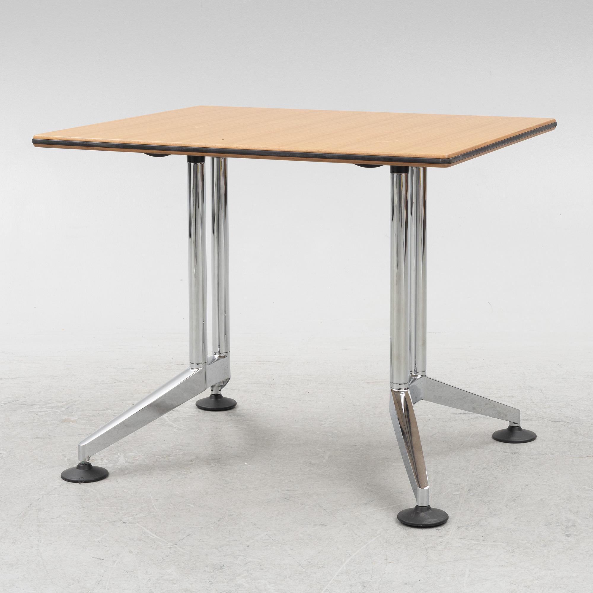 Andreas Störiko, table, model 620, Wilkhahn, contemporary.