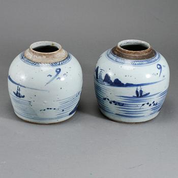 BOJANER, 2 st, porslin, Kina, 1800-tal.