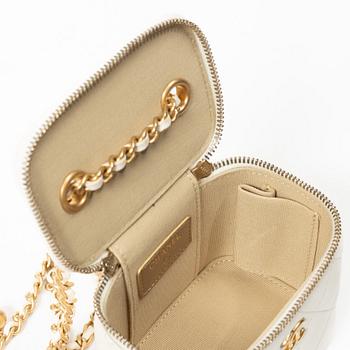 Chanel, Bag, “Mini Box Bag”.