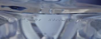 SKÅL på FOT, glas, Mikael Axenbrant, Studioglas Strömbergshyttan, unik, signerad och daterad 1992.