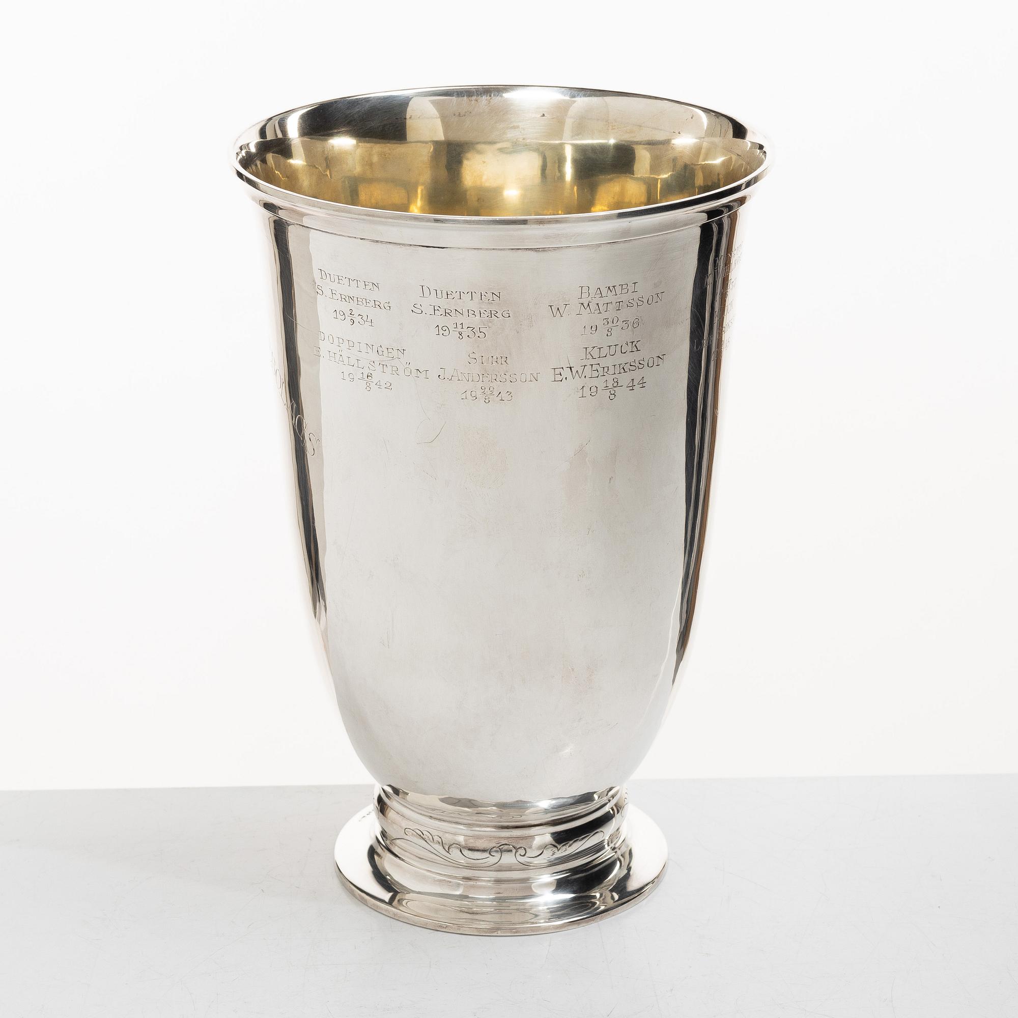 Guldsmedsaktiebolaget (GAB), A Swedish silver beaker/vase, Stockholm 1930.
