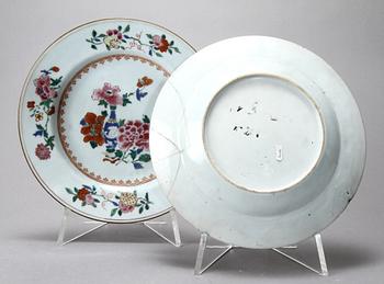 TALLRIKAR, 7 st, porslin, Kina, 1700-tal.