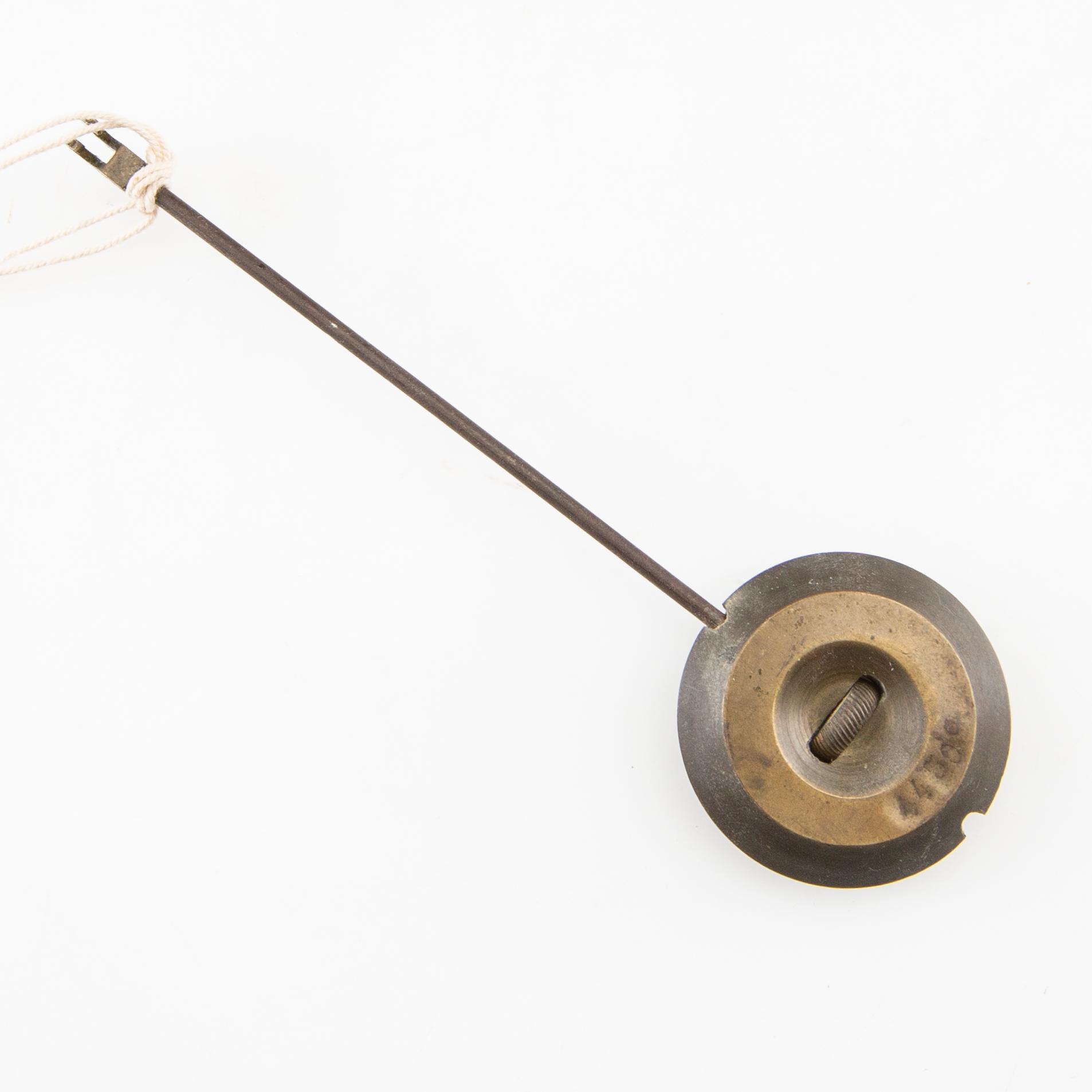 Table pendulum Louis XV style circa 1900.