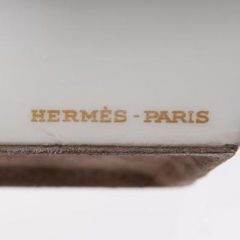 TUHKAKUPPI, Hermès.