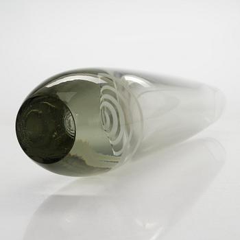 Gunnel Nyman, a glass vase "Serpentine", signed  G. Nyman Nuutajärvi Notsjö -55.