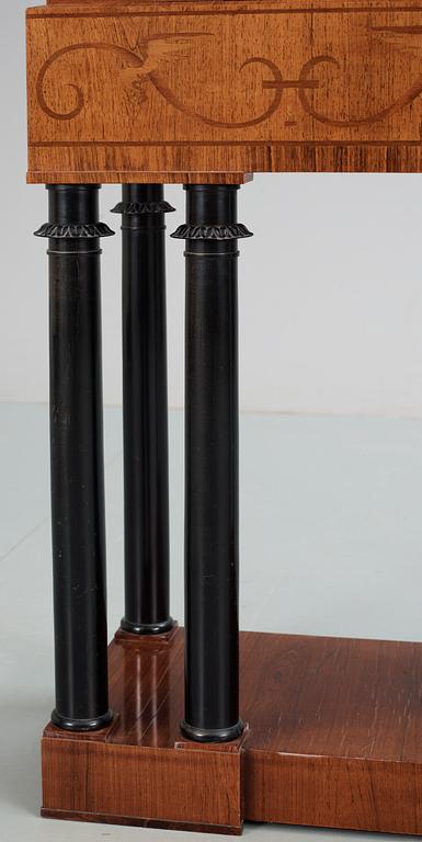 OSCAR NILSSON, praktskåp, Wickman & Nybergs Möblerings- och Snickeriverkstad, Stockholm 1926.