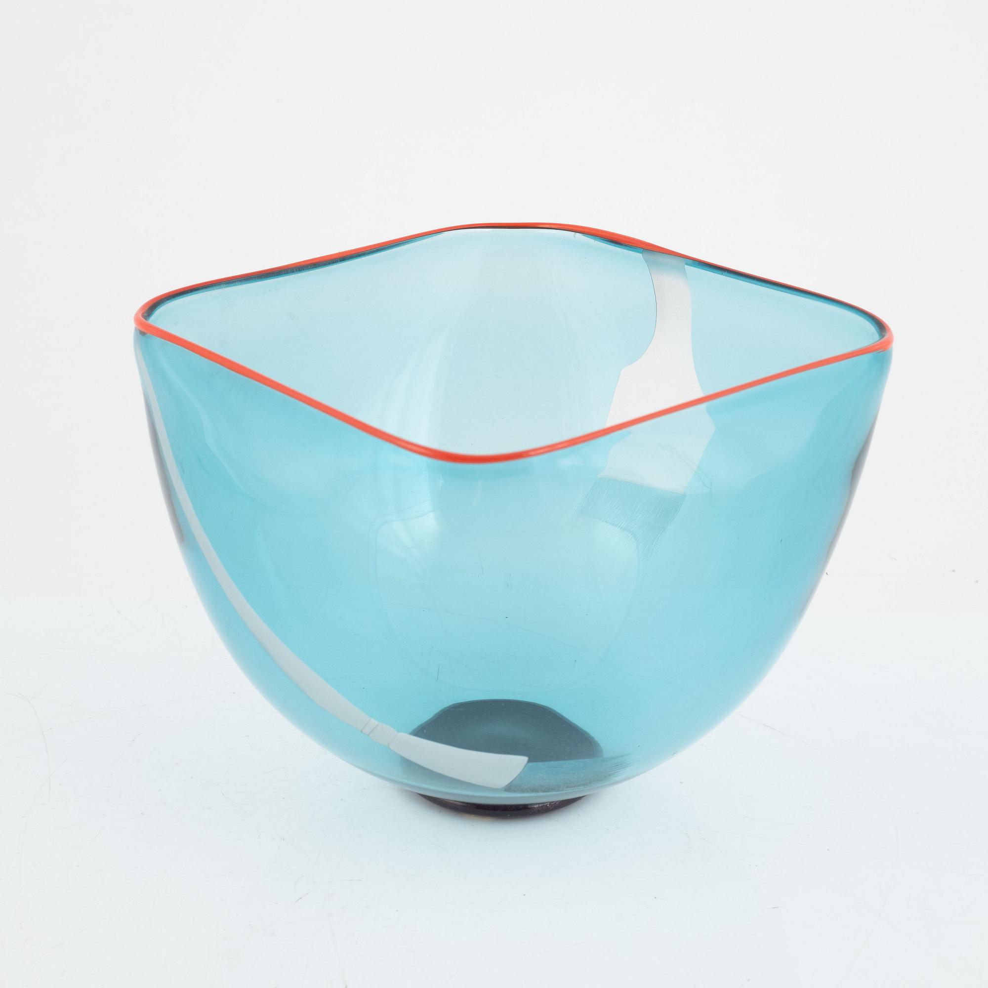 Paul Hoff, a glass bowl, Kosta, signed.