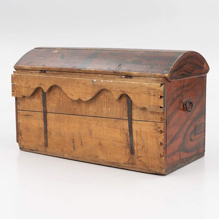 A wooden Dalecarlian chest, Sweden, dated 1820.