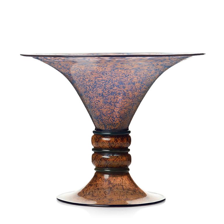 Edward Hald, vas, Graal, tunnväggig, utförd av Knut Bergqvist och Heinrich Wollman, Orrefors 1920.