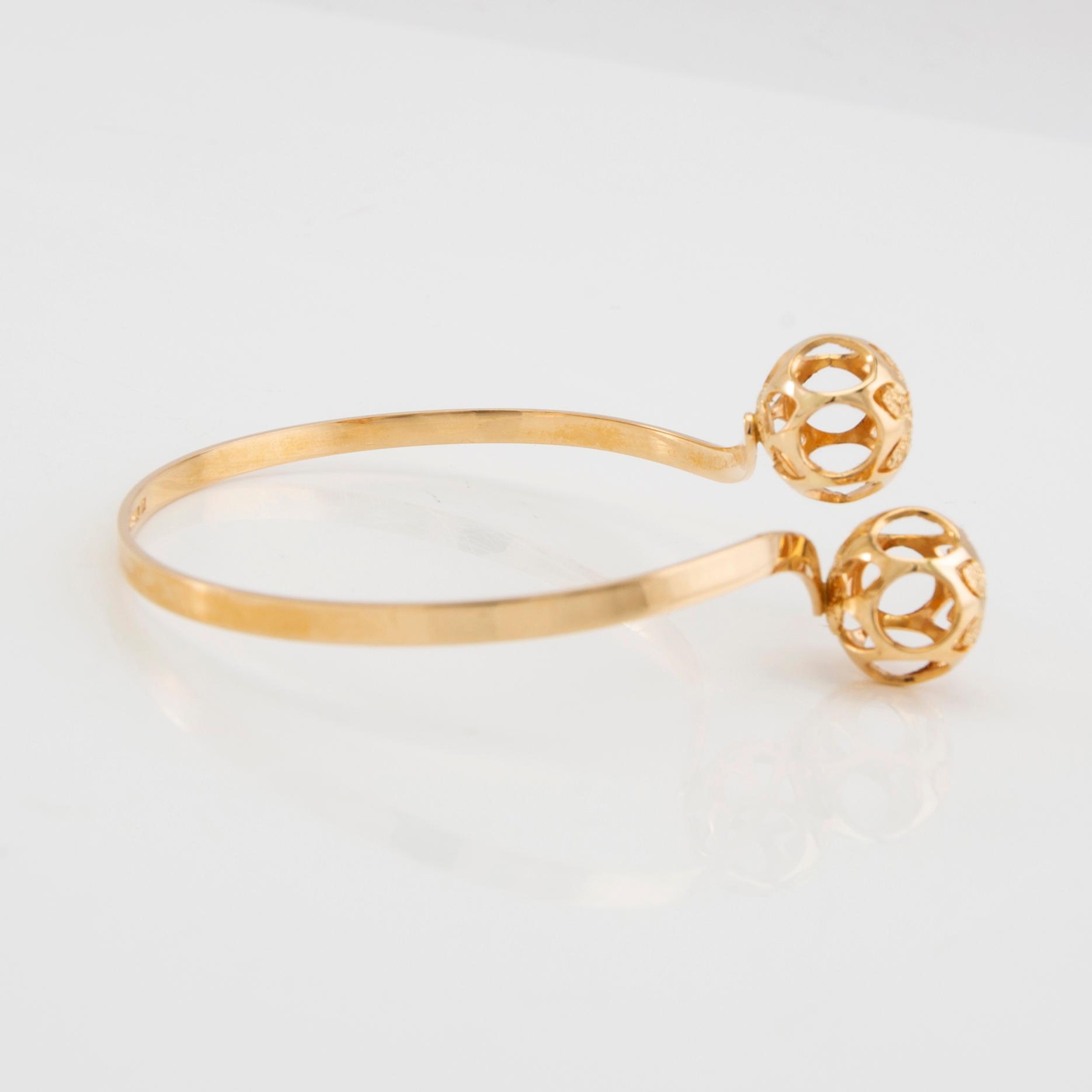 Bracelet/arm ring 18K gold, Alton Falköping 1970.