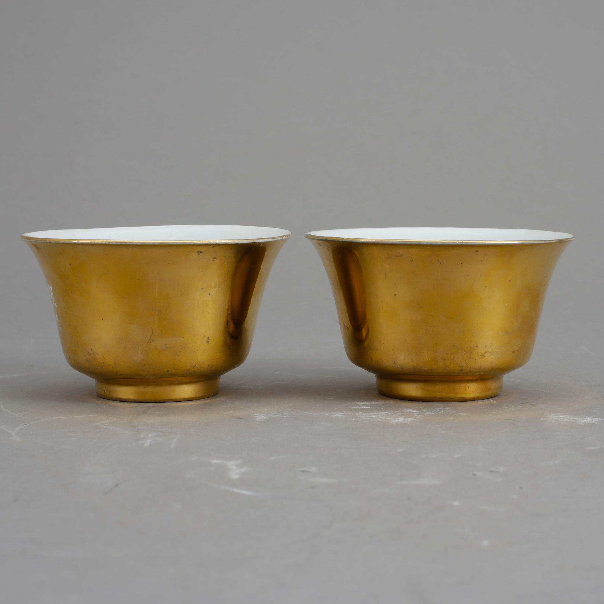 TESKÅLAR, ett par, Kina, omkr år 1900.