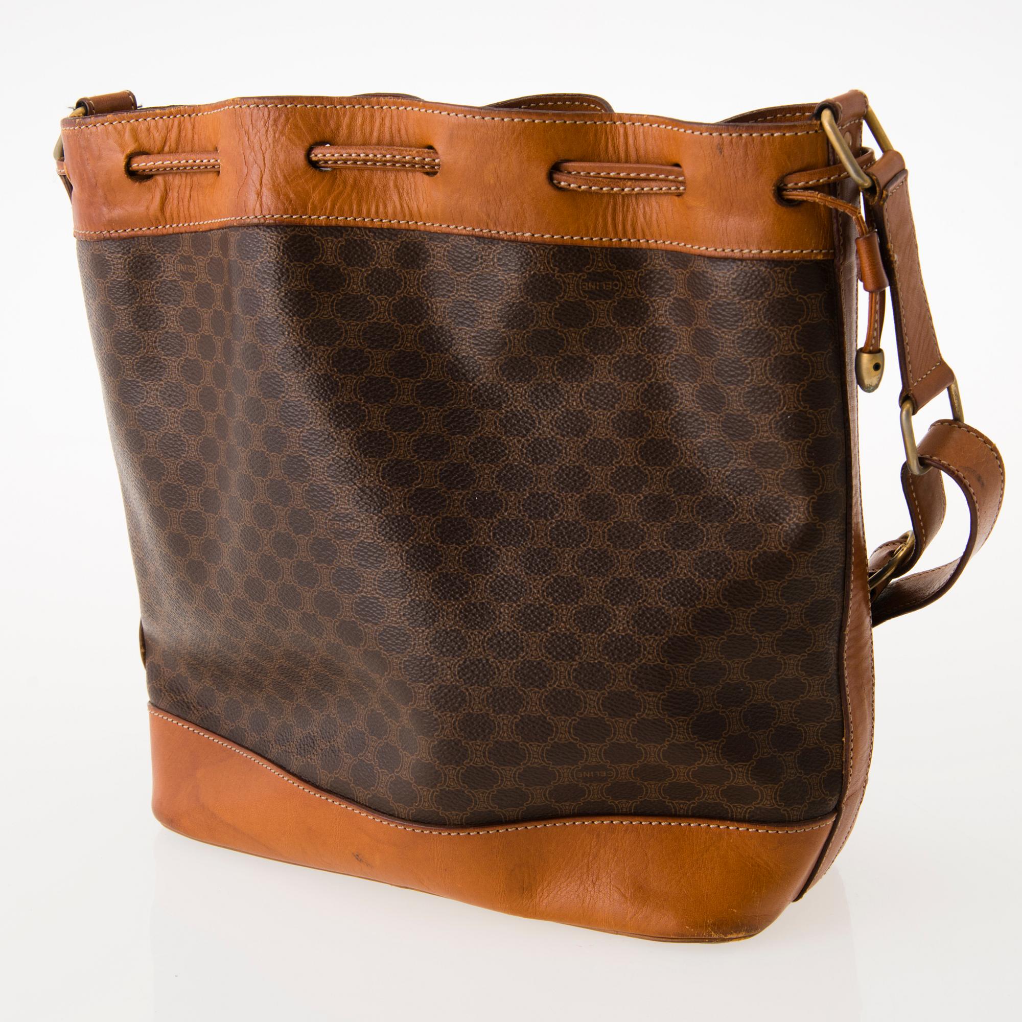 CELINE Vintage Macadam Bucket Bag. Bukowskis