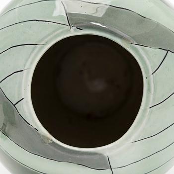 Inkeri Leivo, urna med lock, keramik, signerad Inkeri Leivo Arabia.