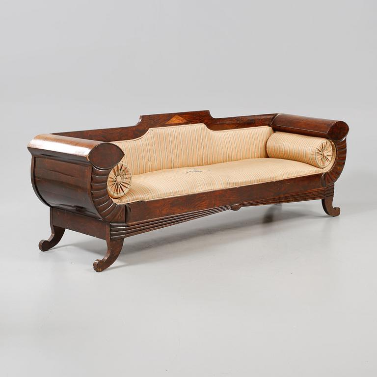 SOFFA, senempire, omkring 1800-talets mitt.