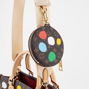 Louis Vuitton X Yayoi Kusama, bag, "On The Go PM", 2023.