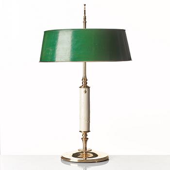 Melchior Wernstedt, a brass two light table lamp, Nordiska Kompaniet for the Stockholm City Hall, 1920's.