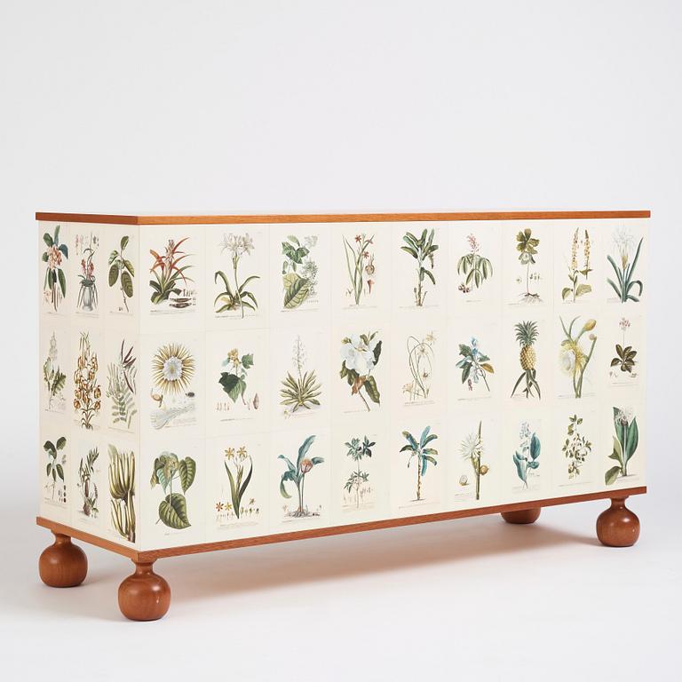 Josef Frank, a mahogany chest of drawers 'Florabyrå Linné', Svenskt Tenn, Sweden 2007, model 1050, jubilee ed. 43/50.