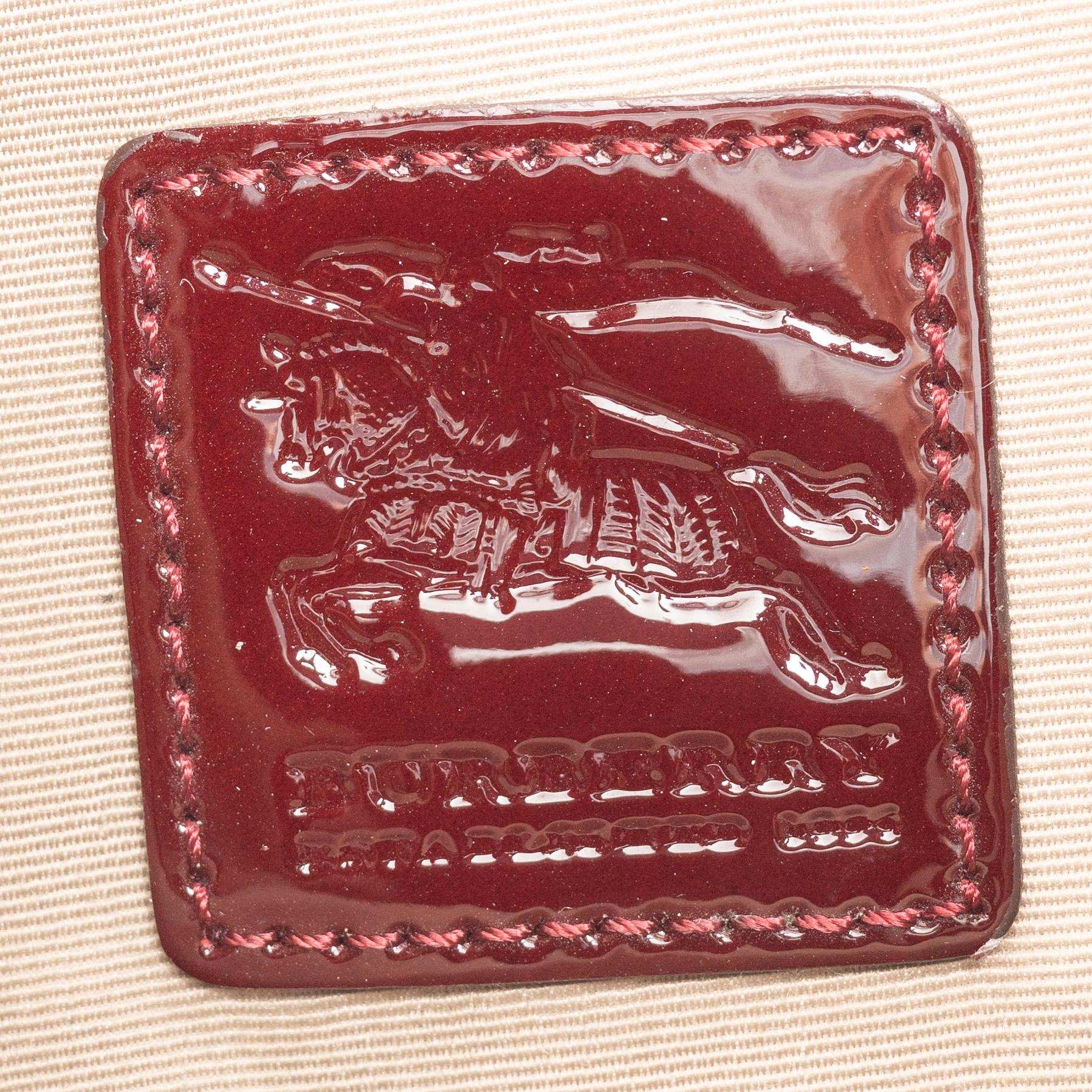 Burberry, a handbag.