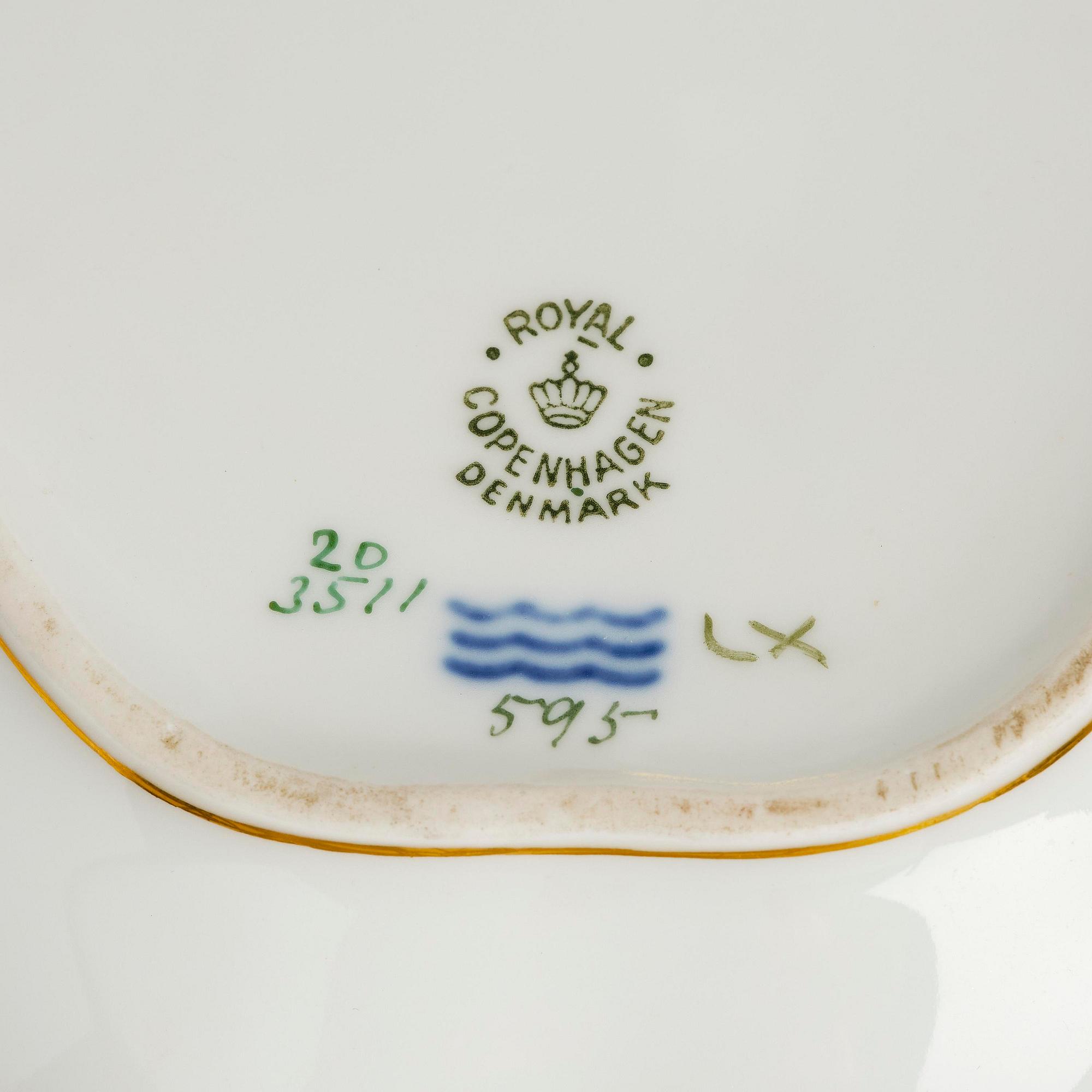 Tazza, porslin. Royal Copenhagen, "Flora Danica", Danmark, 1900-tal.