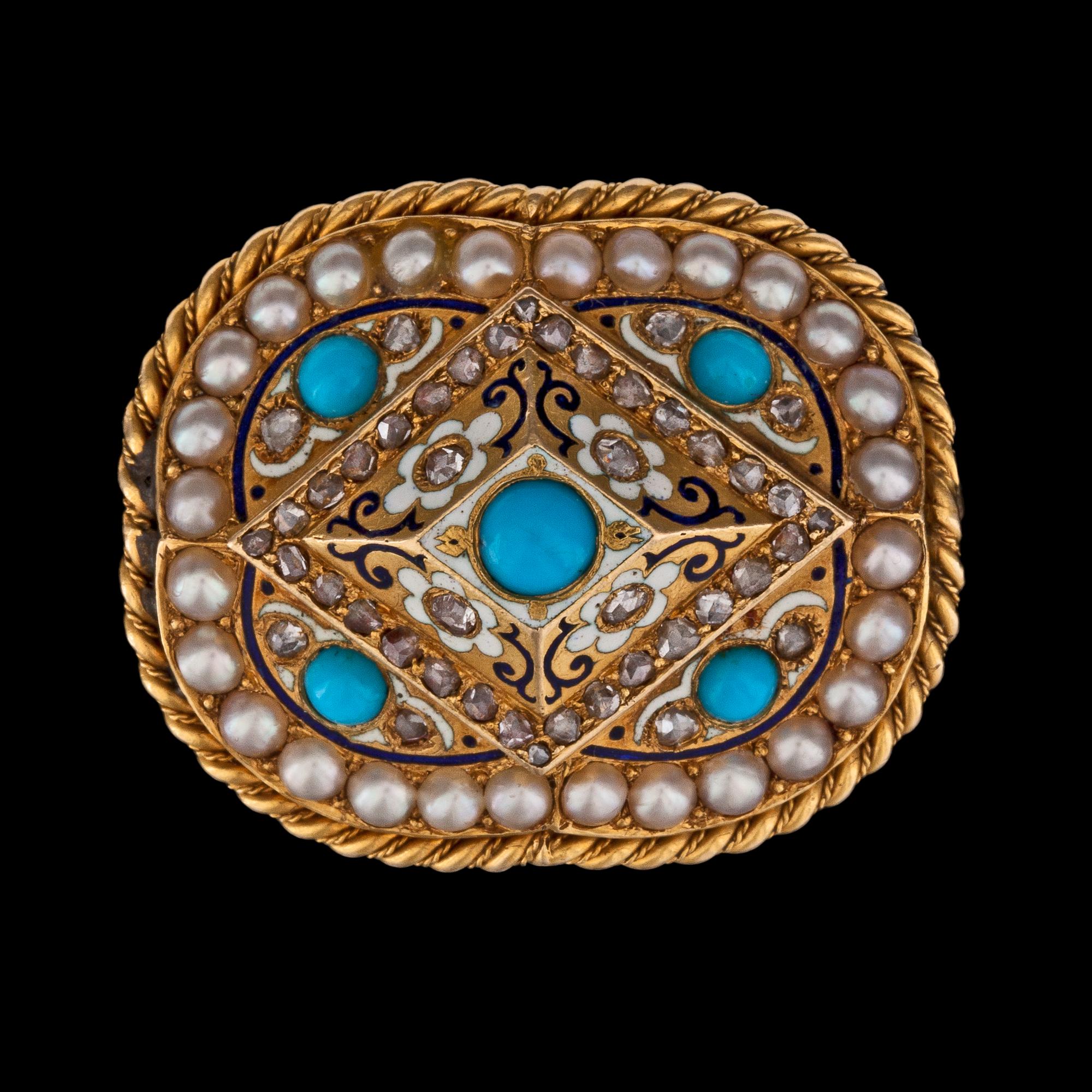 BROOCH, enamel, rose cut diamonds and natural pearls, ca 1900.