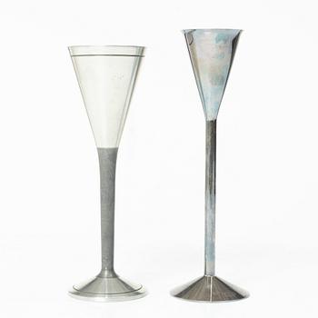 Two vodka glasses, one in silver by Lars Åsling, 1994, and one in pewter, 1977.