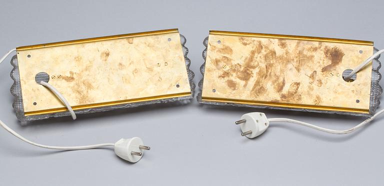 VÄGGLAMPOR, ett par, Orrefors. 1950-tal.