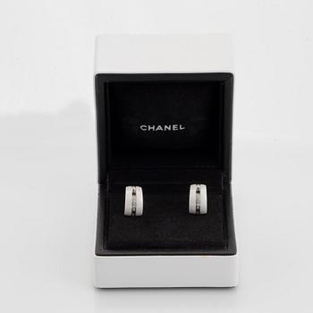 A pair of Chanel "Ultra" 18K white gold and ceramics.