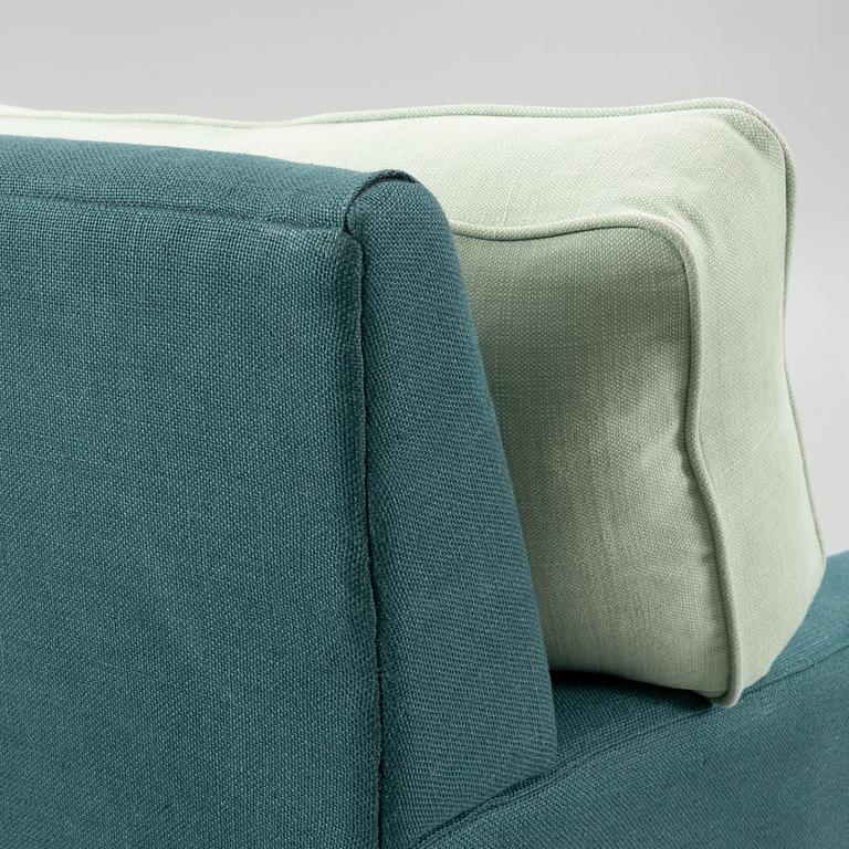 Josef Frank, a model 3031 sofa, Firma Svenskt Tenn, 2020.