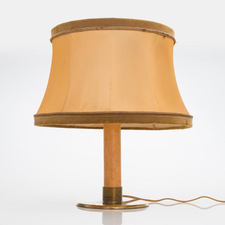 Paavo Tynell, bordslampa, modell 5069 Taito 1940-tal.