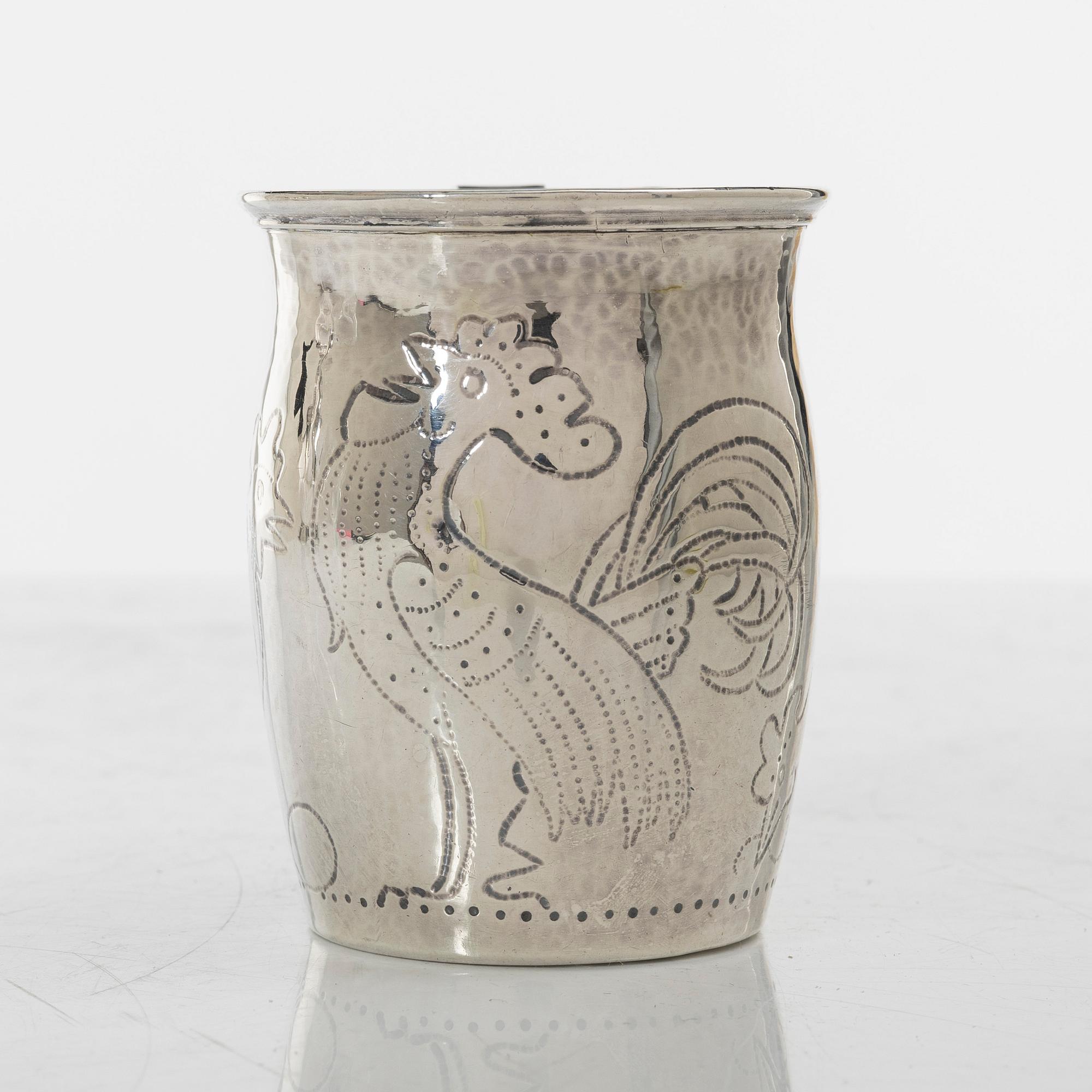 Mugg, silver, svensk importstämpel Axel Larson, Helsingborg 1921.