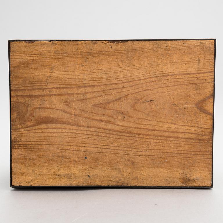 Läkemedelslåda, 1800-talets mitt.