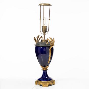 A table lamp, mid 20th century.