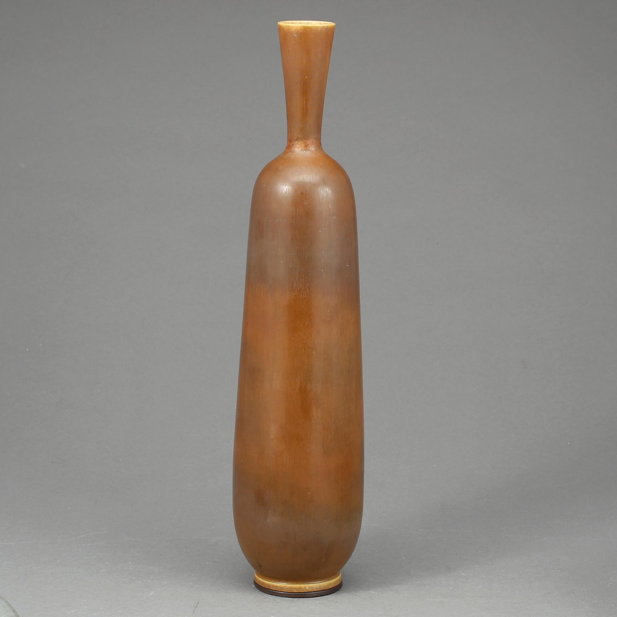 VAS, stengods, Berndt Friberg.