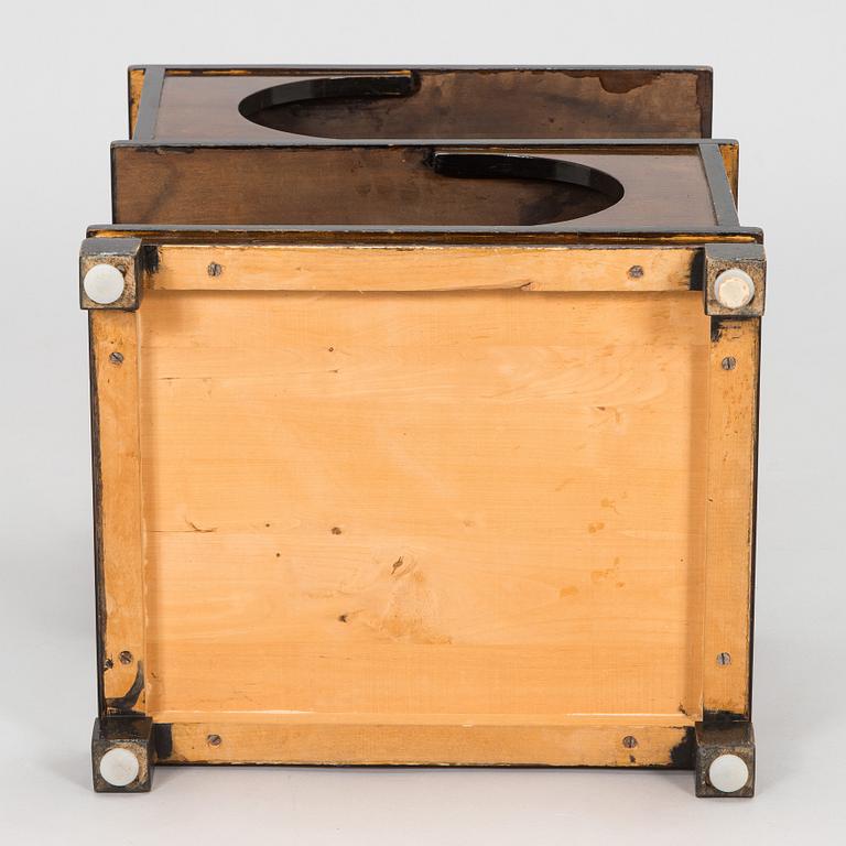 Sivupöytä, funkis, 1930-luku.