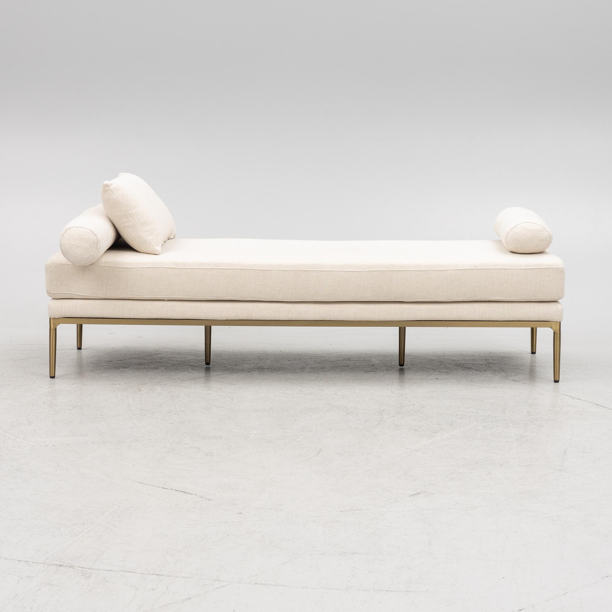 A contemporary 'Delano' daybed, Ruth & Joanna.