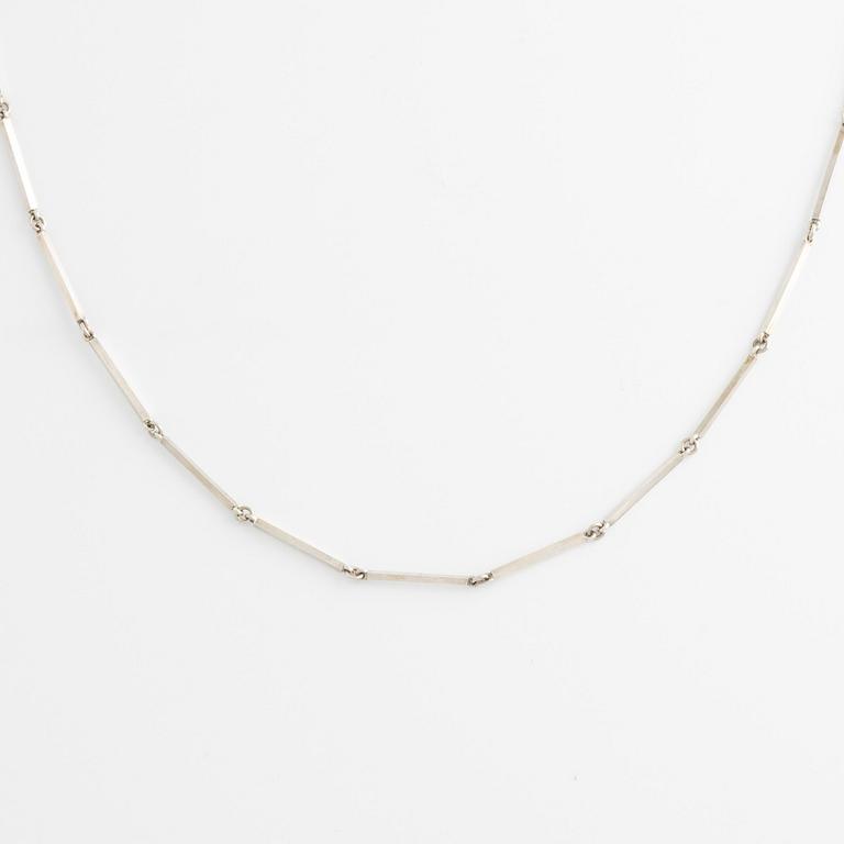 A Rey Urban necklace in sterling silver, Stockholm 1992.