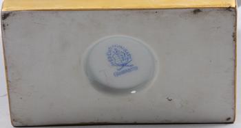 VAS, porslin, empirestil, Herend, 1900-tal.