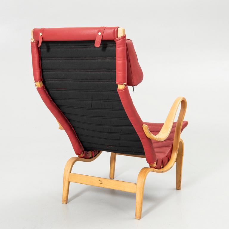 Bruno Mathsson, Armchair, ‘Pernilla’, Firma Karl Mathsson, Värnamo, second half of the 20th century.