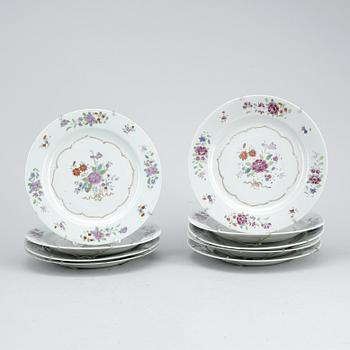 TALLRIKAR, 9 st, porslin, Kina, Qianlong (1736-1795).