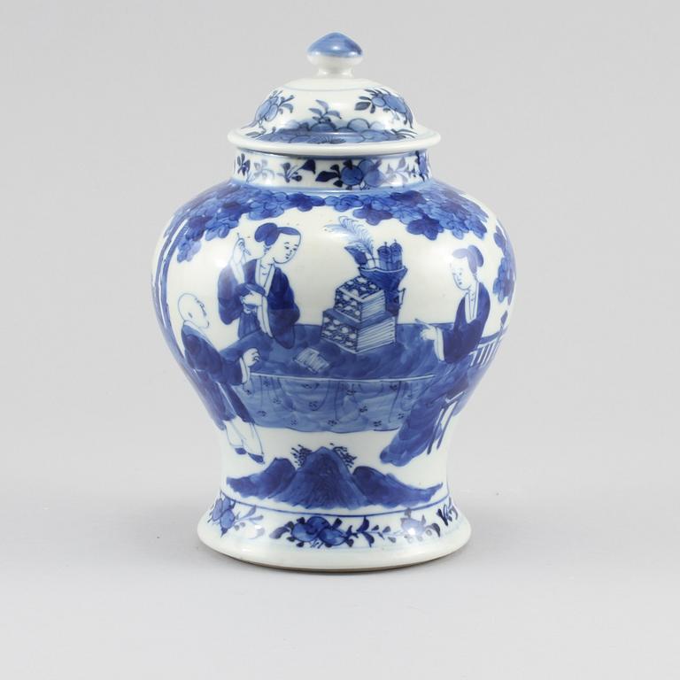 LOCKURNA, porslin, Kina, 1800/1900-tal.