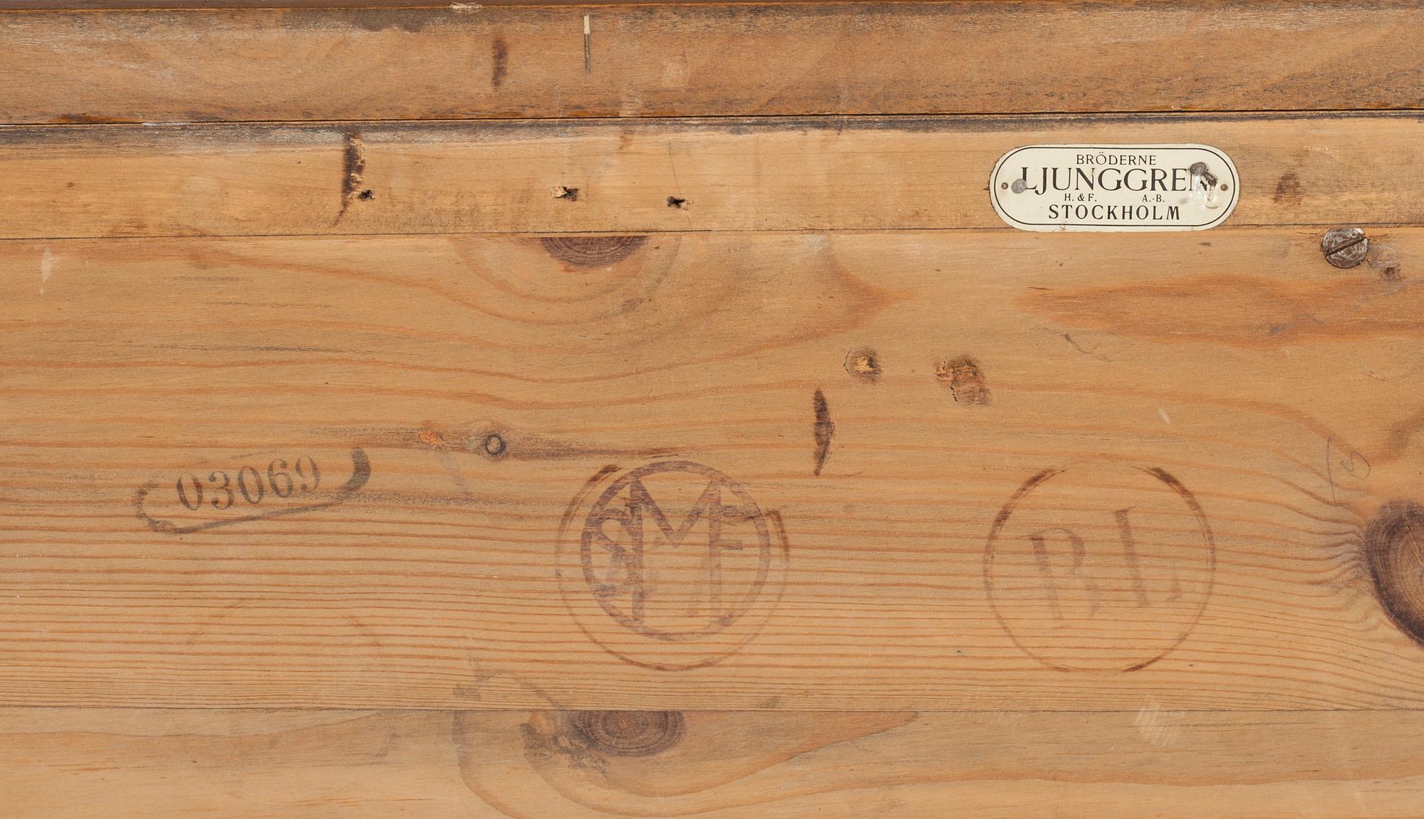 SPEGELBYRÅ, Möbelfabrikerna Bodafors. Sent 1920-tal.