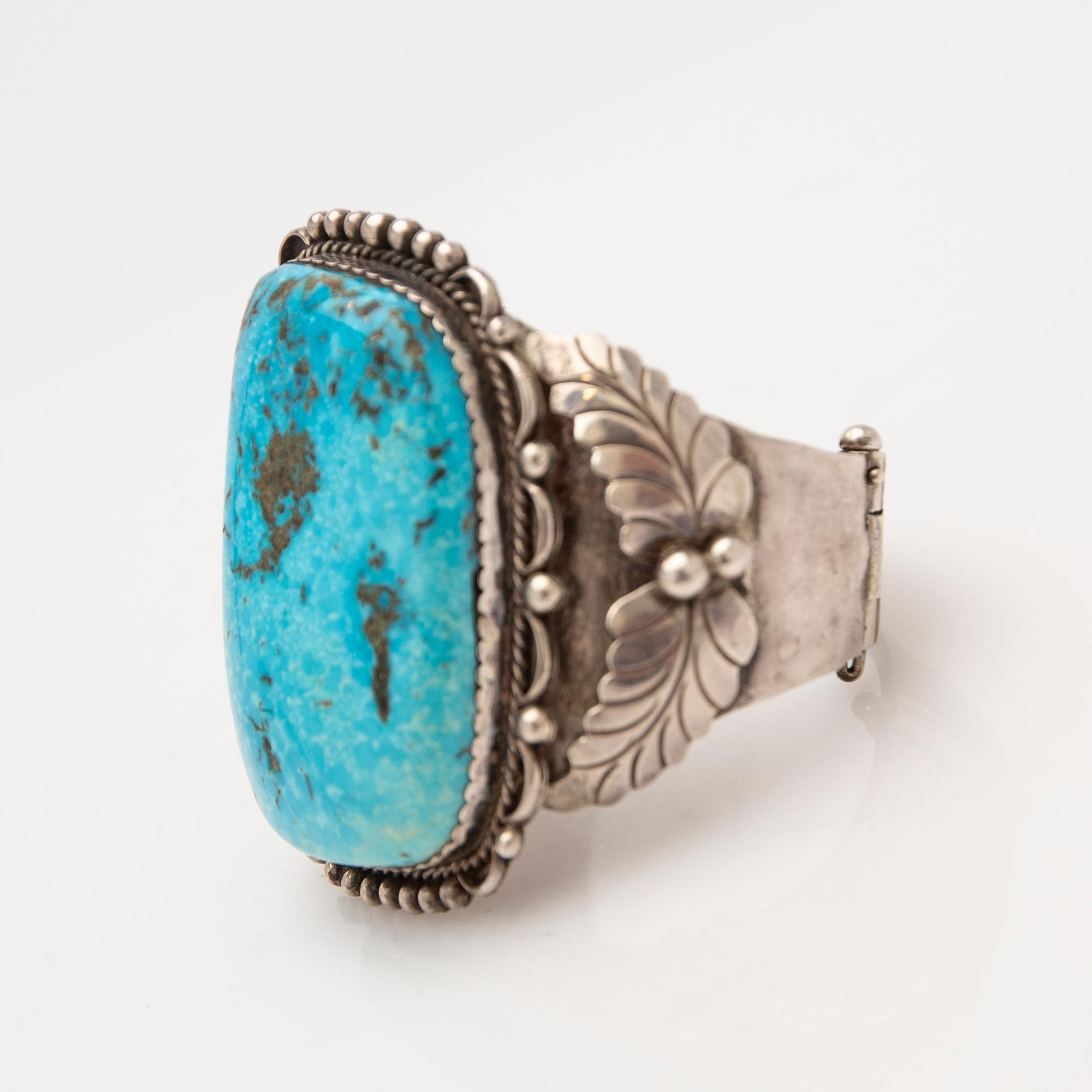 Bracelet, silver set with turquoise.